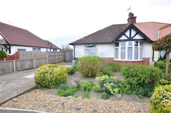 2&nbsp;Bedroom&nbsp;Detached